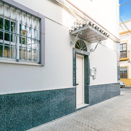 Cozy Apartment In Sevilla With Kitchen Exteriér fotografie